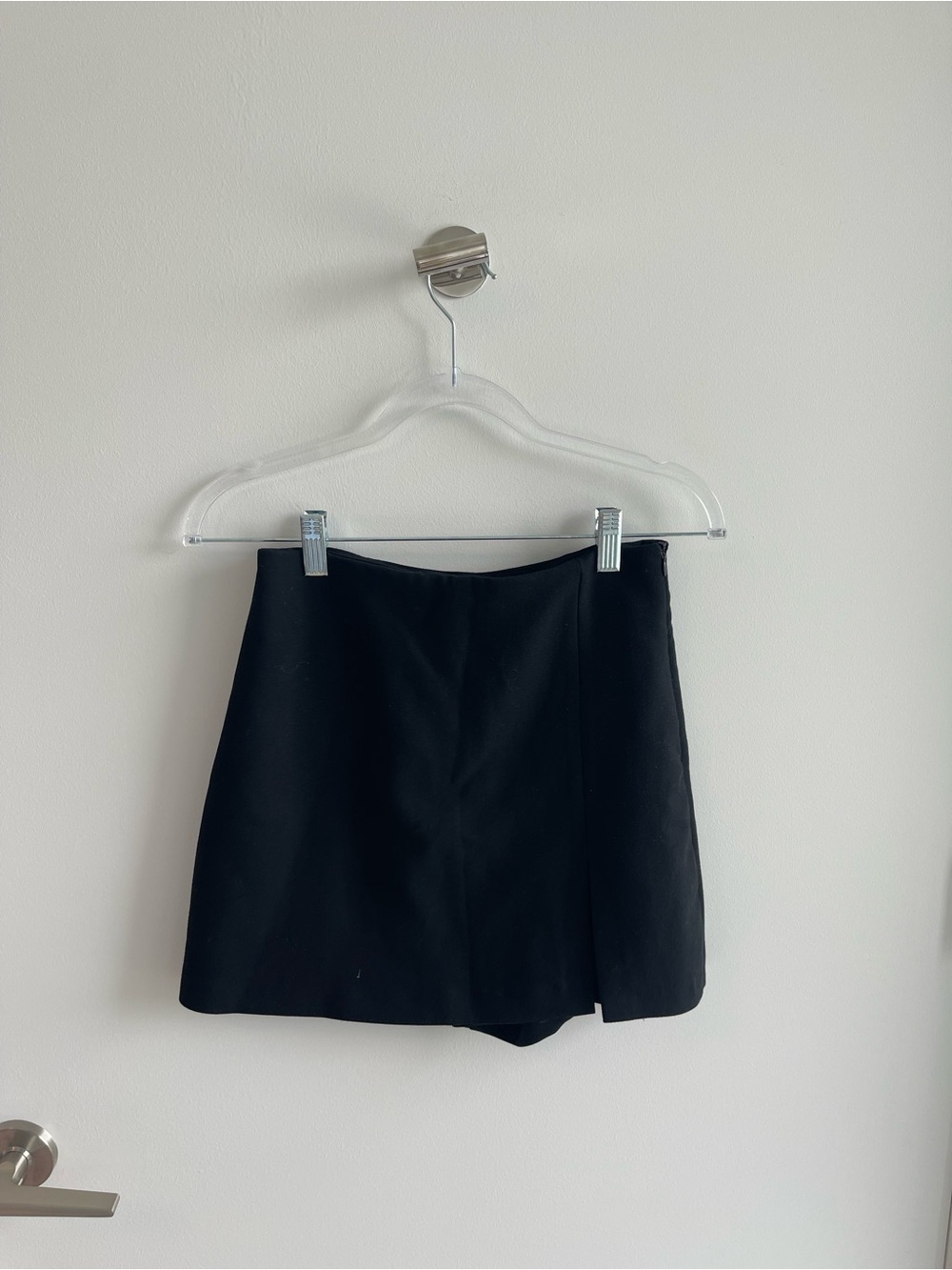 Zara Black Women's Skort Shorts - Versatile Everyday Style
